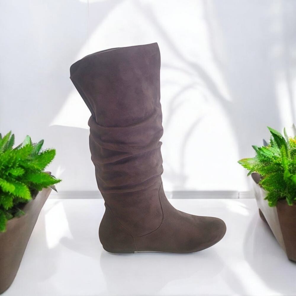 Cocoa Calf Boots With Interior Pocket